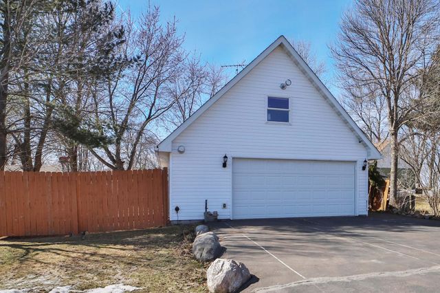 47436 Whistle Road, Isle, MN 56342