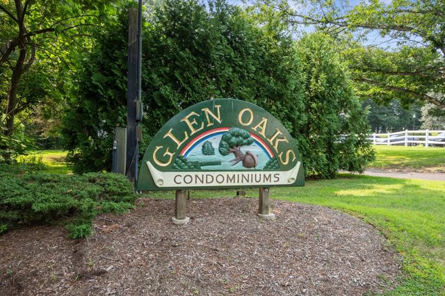 123 Cottonwood Road 123, Newington, CT 06111