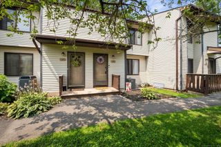 123 Cottonwood Road 123, Newington, CT 06111