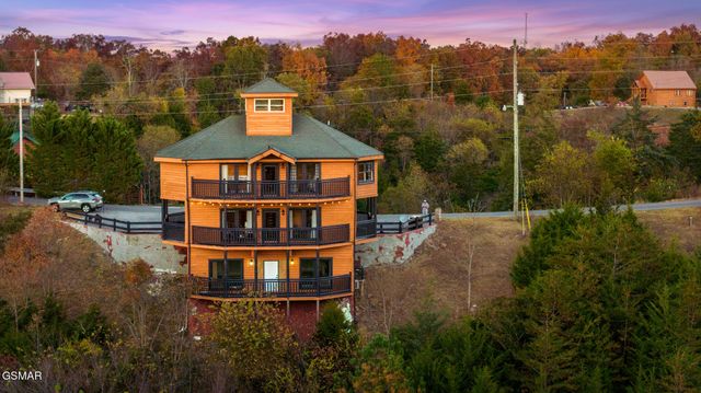 2081 Kerr Road, Sevierville, TN 37876