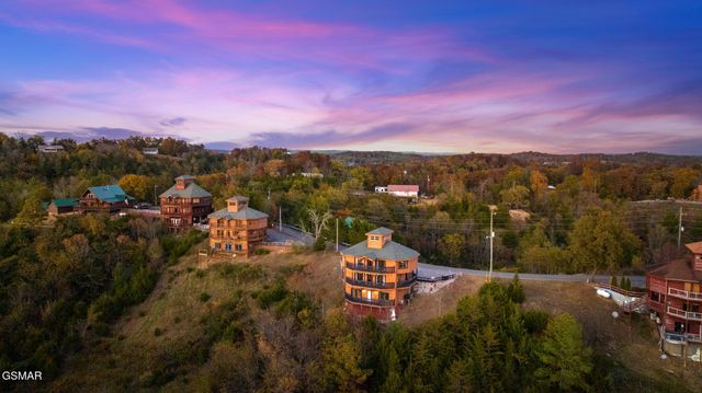 2081 Kerr Road, Sevierville, TN 37876