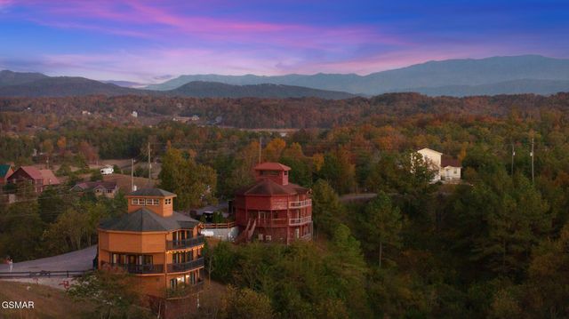 2081 Kerr Road, Sevierville, TN 37876