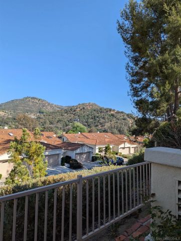 29665 Castle Creeek Ln, Escondido, CA 92026