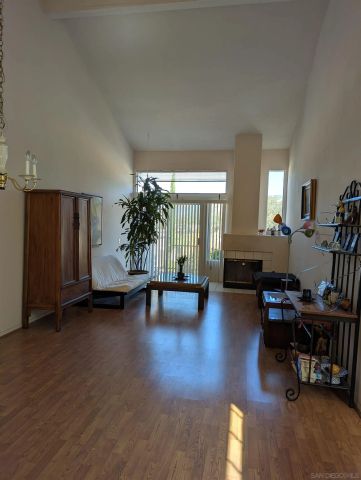 29665 Castle Creeek Ln, Escondido, CA 92026