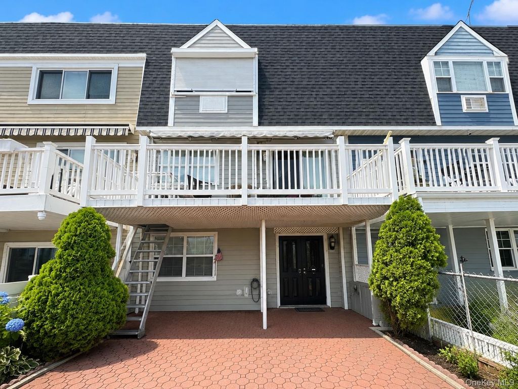 9508 Shore Front Parkway, Rockaway Beach, NY 11693 — exterior