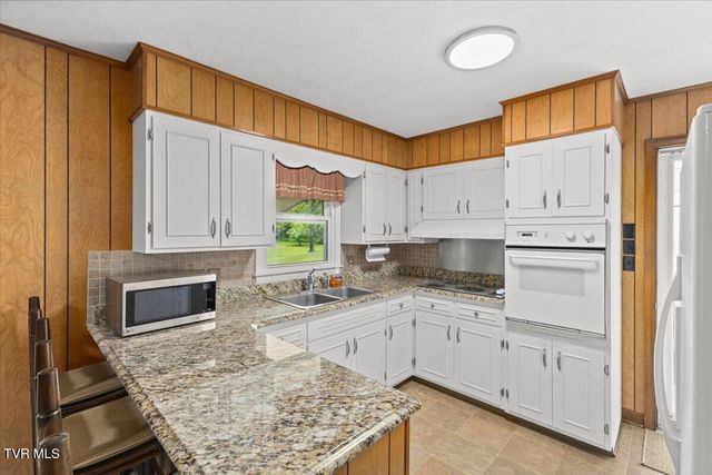 161 Sunny Lane, Kingsport, TN 37660