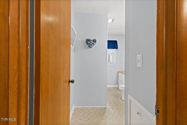161 Sunny Lane, Kingsport, TN 37660