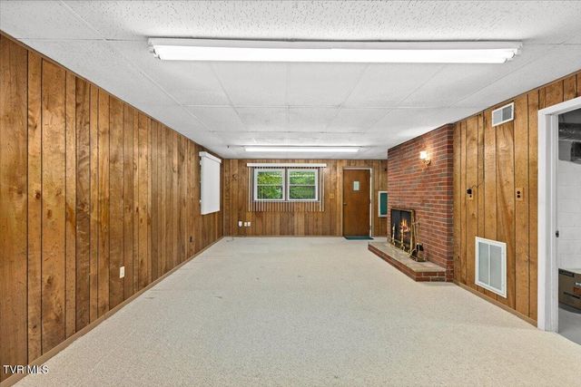 161 Sunny Lane, Kingsport, TN 37660