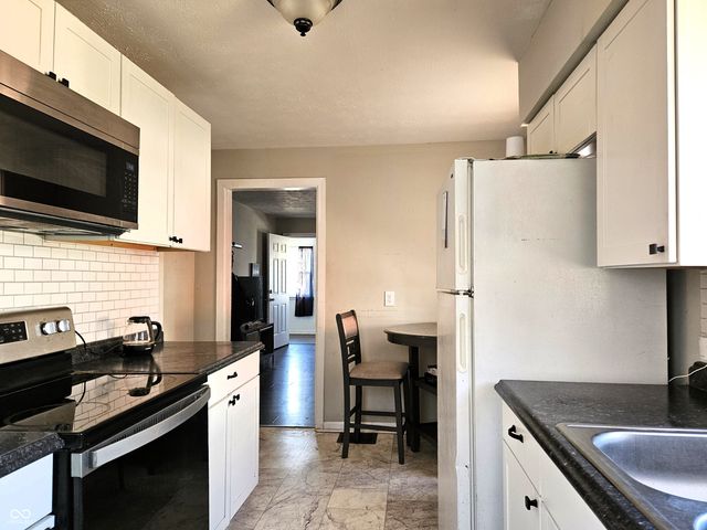 1117 N Berwick Avenue, Indianapolis, IN 46222