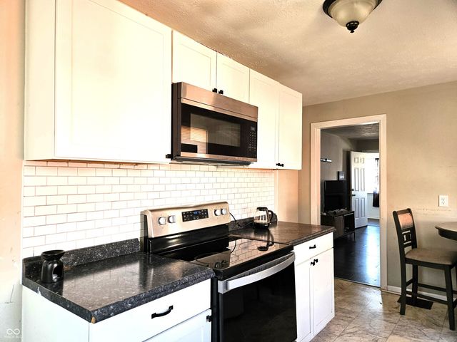 1117 N Berwick Avenue, Indianapolis, IN 46222