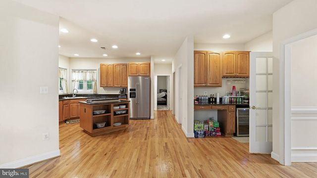 13301 DUMFRIES RD, Manassas, VA 20112
