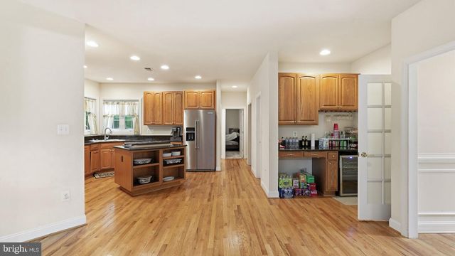 13301 DUMFRIES RD, Manassas, VA 20112