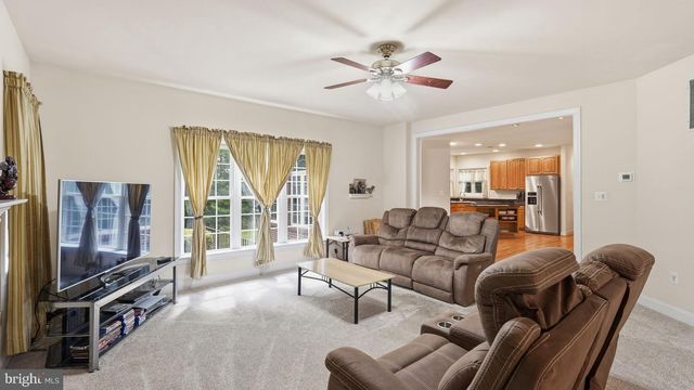 13301 DUMFRIES RD, Manassas, VA 20112
