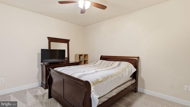 13301 DUMFRIES RD, Manassas, VA 20112