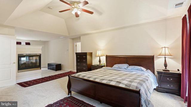 13301 DUMFRIES RD, Manassas, VA 20112