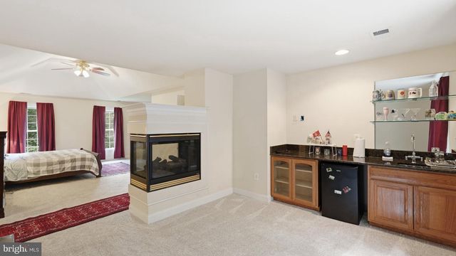 13301 DUMFRIES RD, Manassas, VA 20112