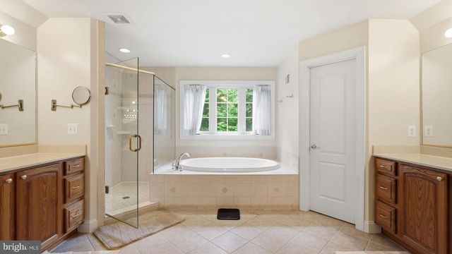 13301 DUMFRIES RD, Manassas, VA 20112