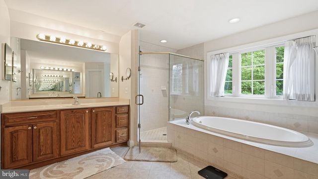 13301 DUMFRIES RD, Manassas, VA 20112