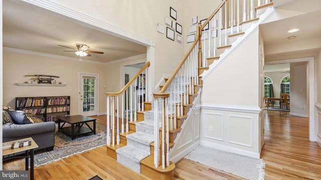 13301 DUMFRIES RD, Manassas, VA 20112