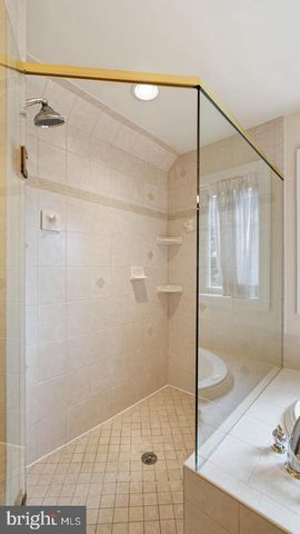 13301 DUMFRIES RD, Manassas, VA 20112
