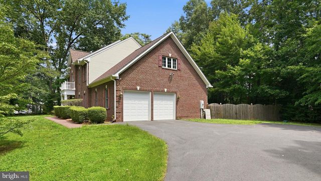 13301 DUMFRIES RD, Manassas, VA 20112