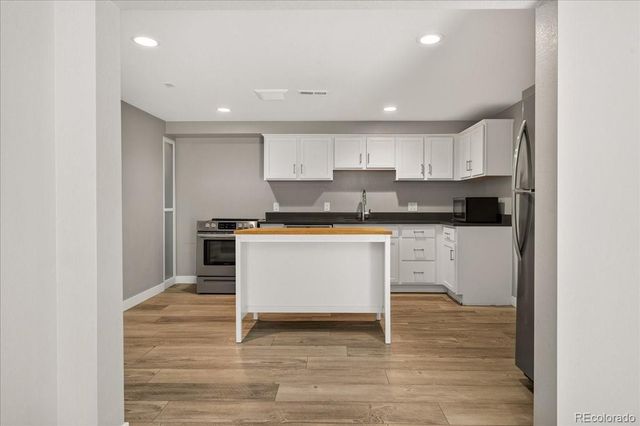 1734 King Street B, Denver, CO 80211