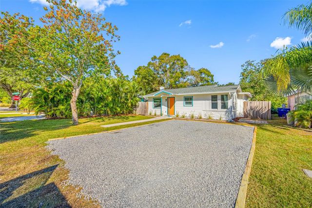 314 MARYLAND AVENUE, Crystal Beach, FL 34681