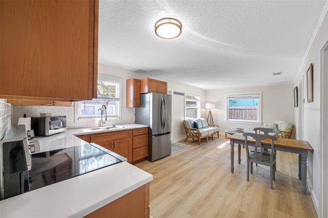 314 MARYLAND AVENUE, Crystal Beach, FL 34681