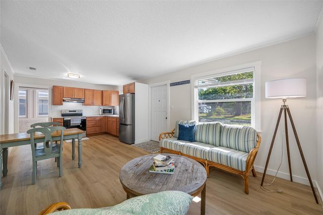 314 MARYLAND AVENUE, Crystal Beach, FL 34681