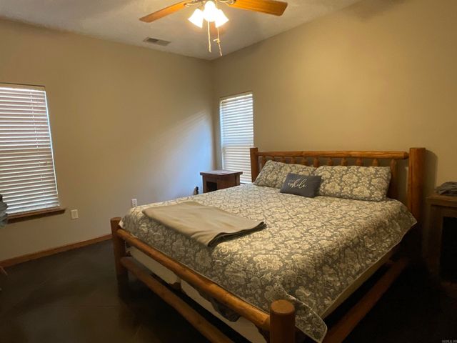 1 Jared Cr, Heber Springs, AR 72543