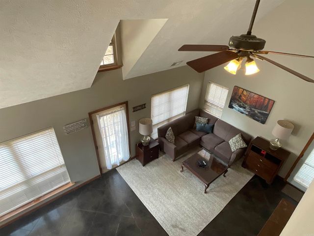 1 Jared Cr, Heber Springs, AR 72543