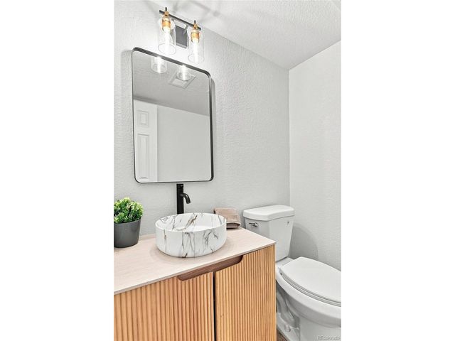 763 S Ouray St, Aurora, CO 80017