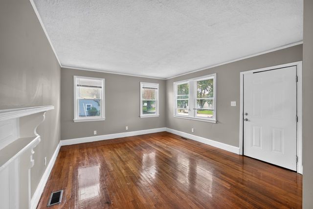 126 Wayland Street, Spartanburg, SC 29303