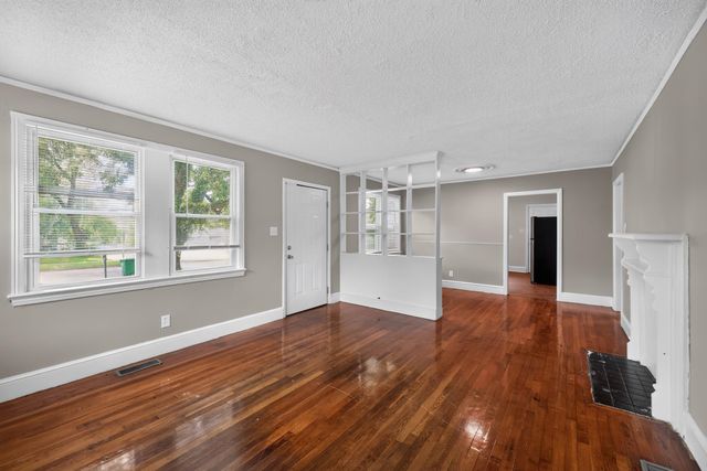 126 Wayland Street, Spartanburg, SC 29303