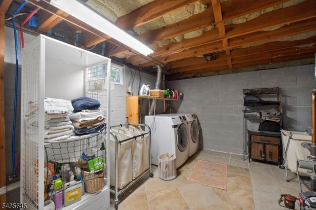 103 Asbury Rd, Independence Twp., NJ 07840
