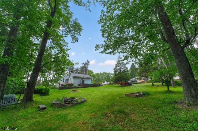 103 Asbury Rd, Independence Twp., NJ 07840