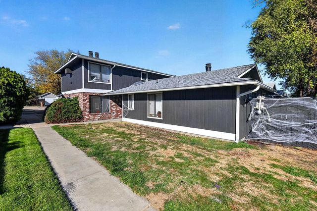 6113-6117 N Addison St, Spokane, WA 99208