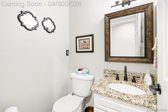 6883 Essex Court, Waterford Charter Township, MI 48327