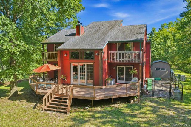 1250 Bruynswick Road, Gardiner, NY 12525