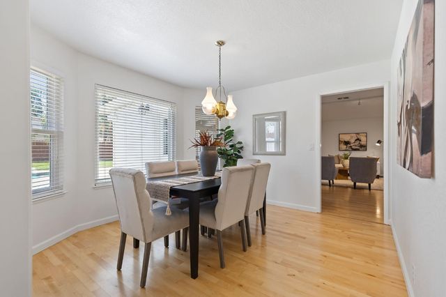 8646 Blue Jay Way, Citrus Heights, CA 95610