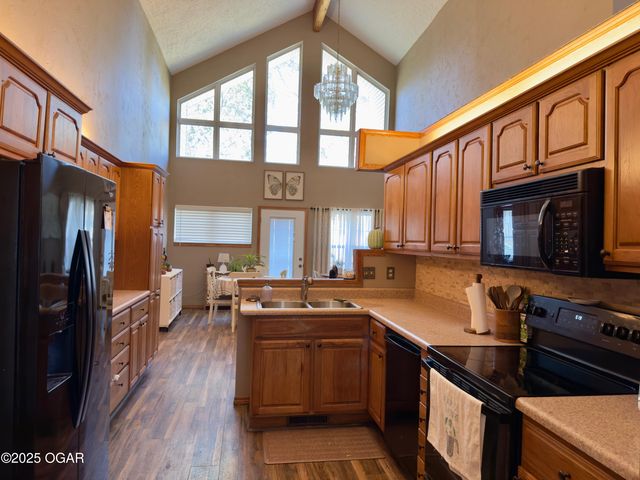 1839 W Elm Drive, Joplin, MO 64801