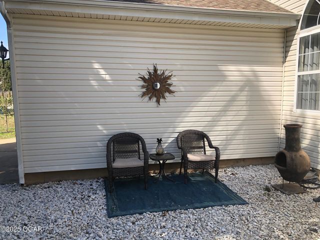 1839 W Elm Drive, Joplin, MO 64801