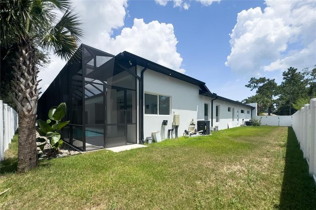 6 ROCKNE LANE, Palm Coast, FL 32164