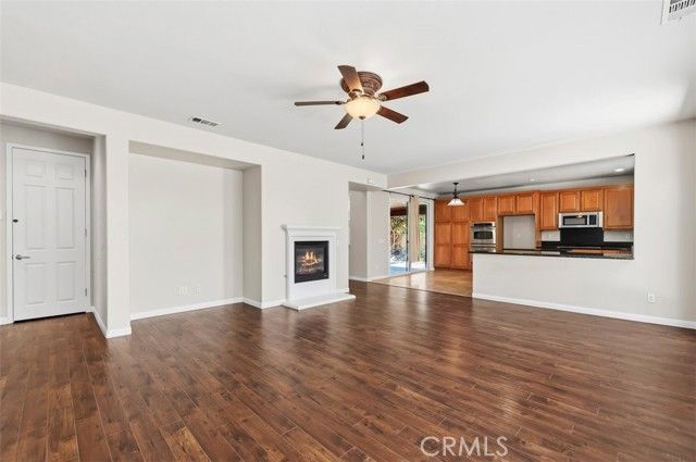 6734 Ruby Canyon, Eastvale, CA 92880