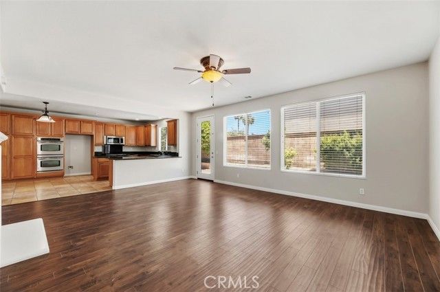 6734 Ruby Canyon, Eastvale, CA 92880