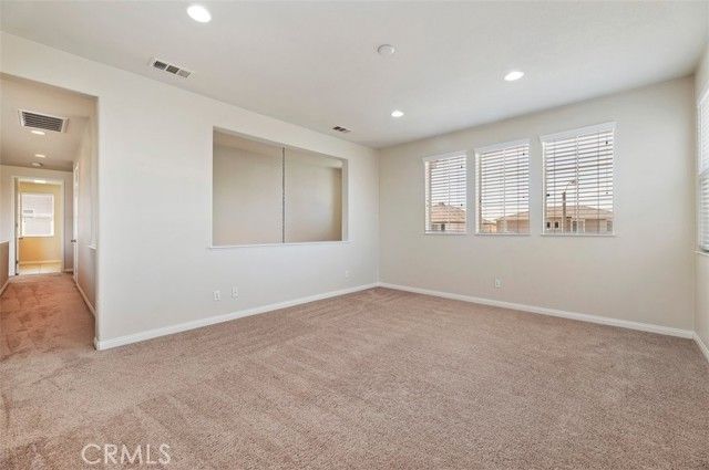 6734 Ruby Canyon, Eastvale, CA 92880