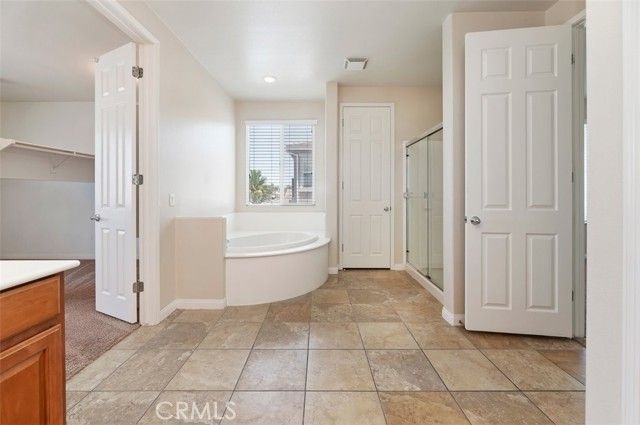 6734 Ruby Canyon, Eastvale, CA 92880