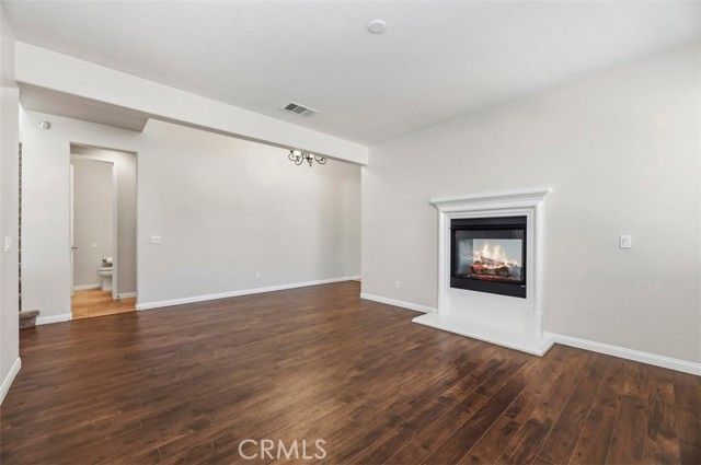 6734 Ruby Canyon, Eastvale, CA 92880