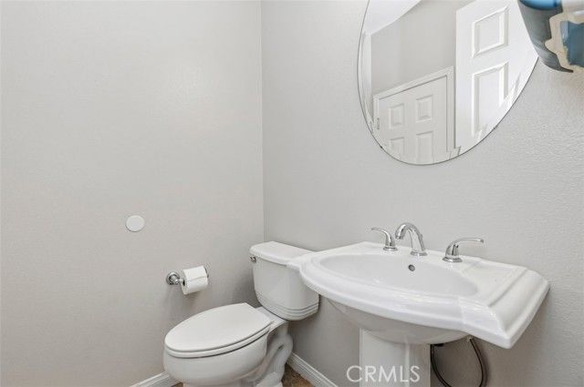 6734 Ruby Canyon, Eastvale, CA 92880