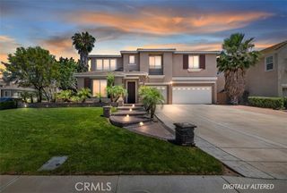 6734 Ruby Canyon, Eastvale, CA 92880